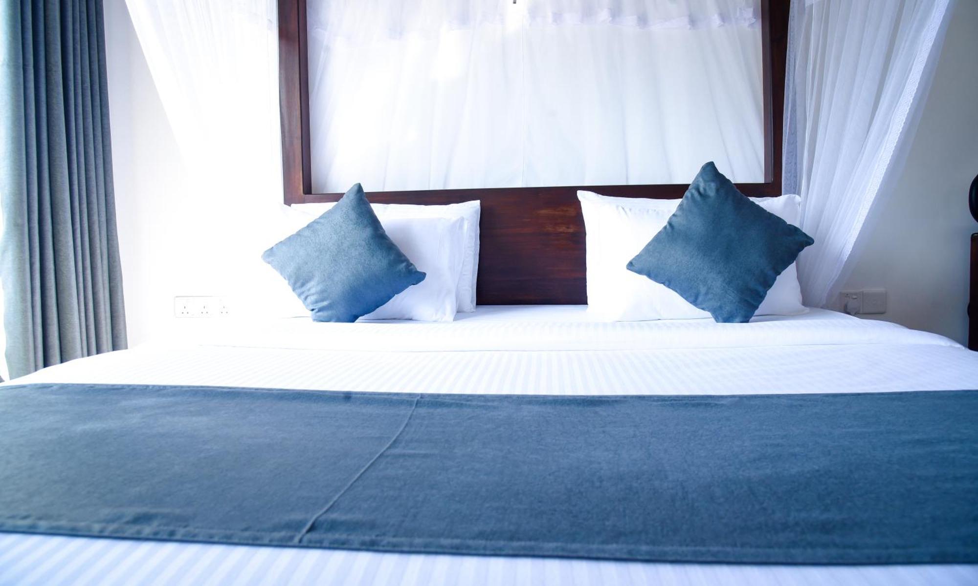 Ever Breeze Ella Hotel エクステリア 写真
