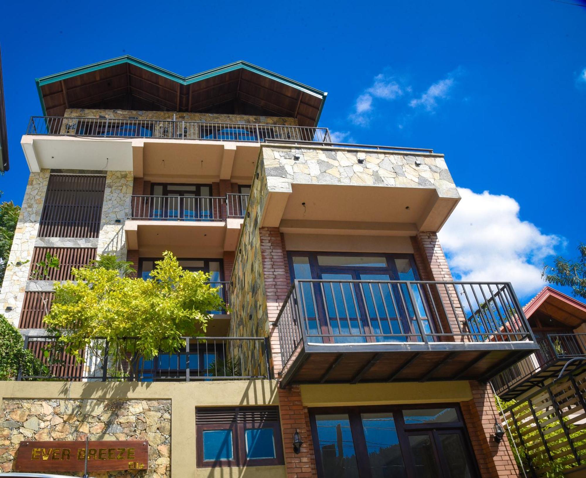 Ever Breeze Ella Hotel エクステリア 写真